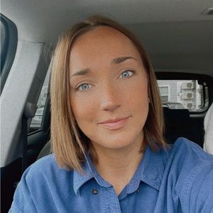 Meet your Posher, Anna